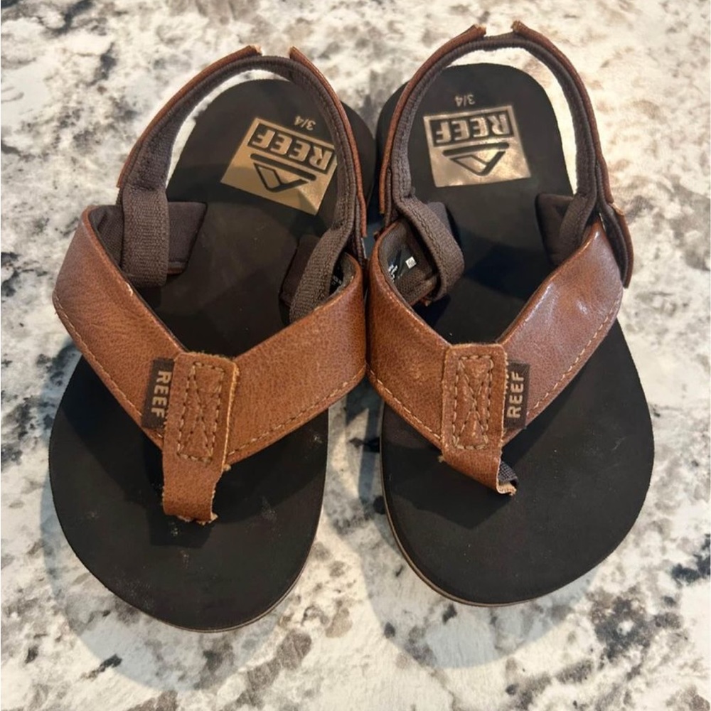 toddler reef sandals size 3/4